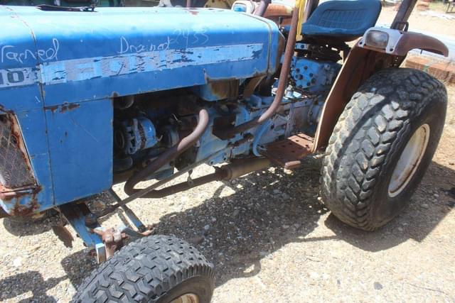 Image of Ford 1310 equipment image 4