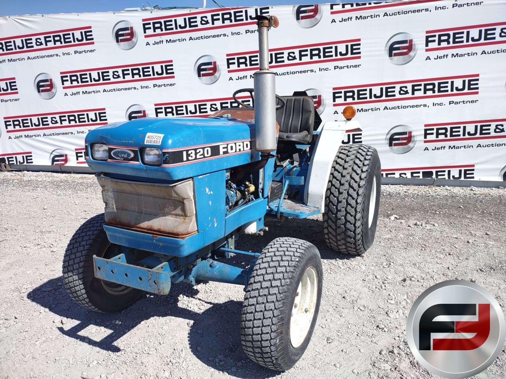 Main image Ford 1320