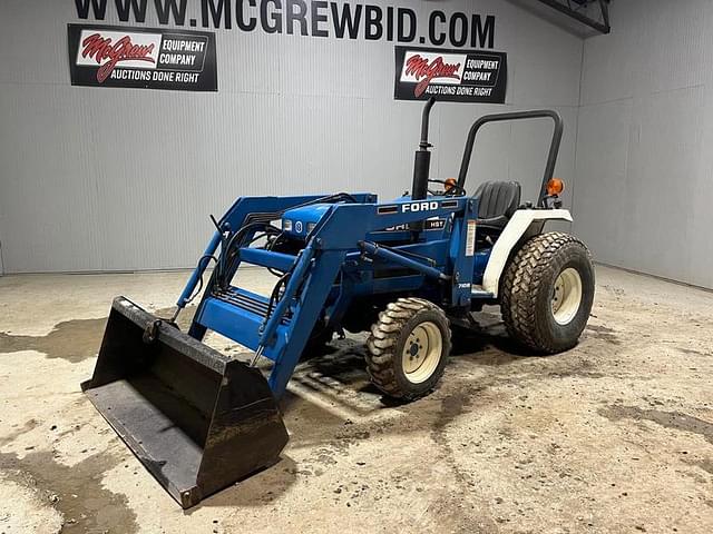 Image of Ford 1320 equipment image 1
