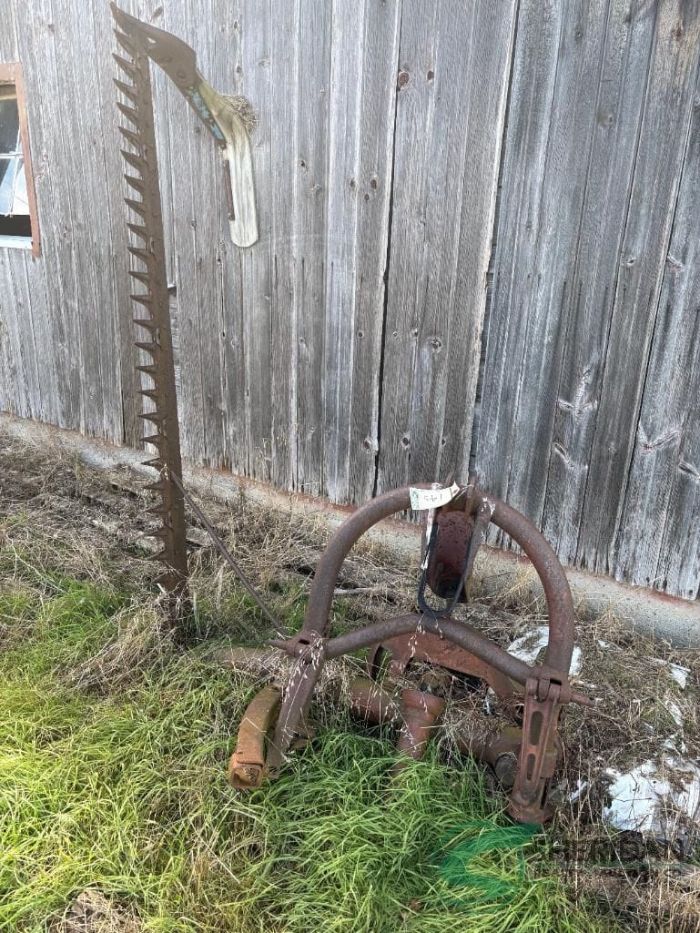 Ford 14-92 Equipment Image0