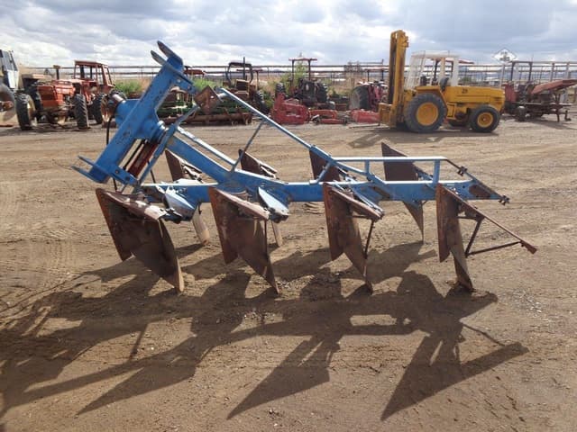 Image of Ford 145 equipment image 4