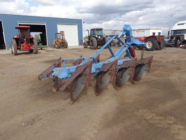 Image of Ford 145 equipment image 1