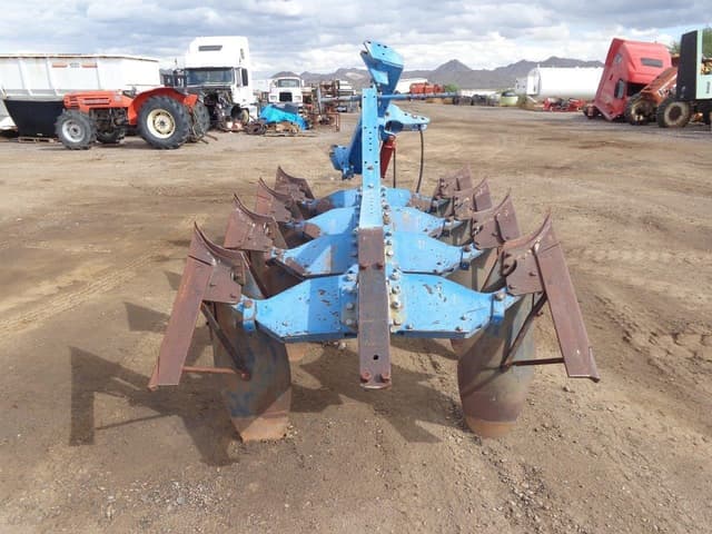 Image of Ford 145 equipment image 2