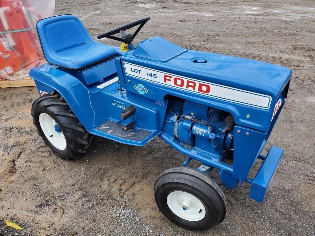 D24/中古シングルスピード Ford 530mm ブルー SOLD - Ford LGT145 Lot No. 1552 Other Equipment with --- Hrs