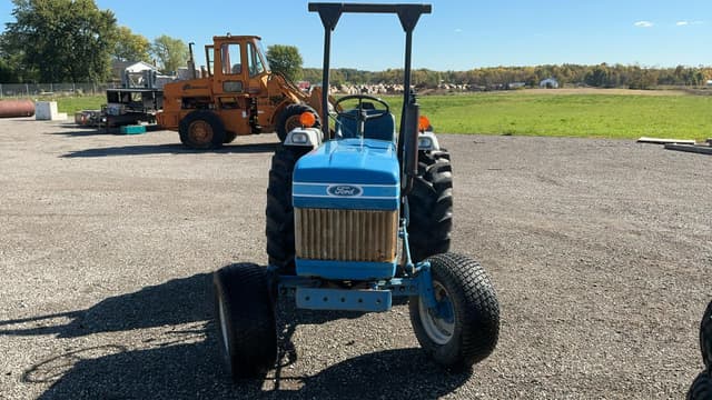 Image of Ford 1510 equipment image 3