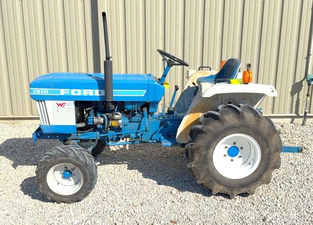 Image of Ford 1510 equipment image 3