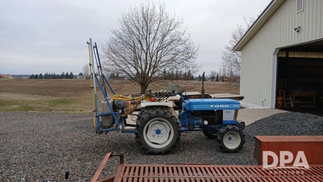 Image of Ford 1510 equipment image 3