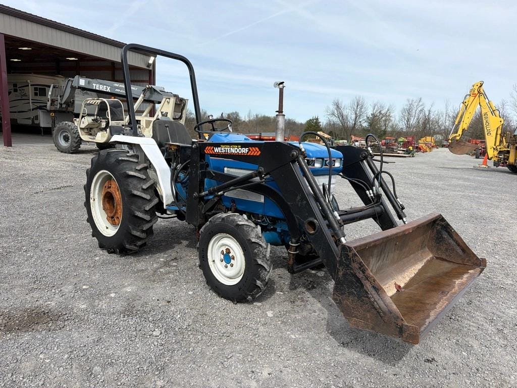 Ford 1520 Equipment Image0