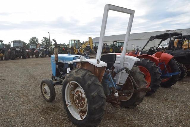 Image of Ford 1600 equipment image 1