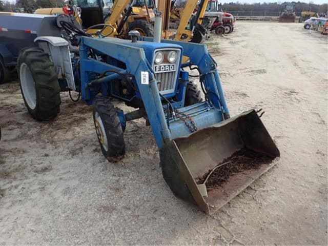 Image of Ford 1600 equipment image 1