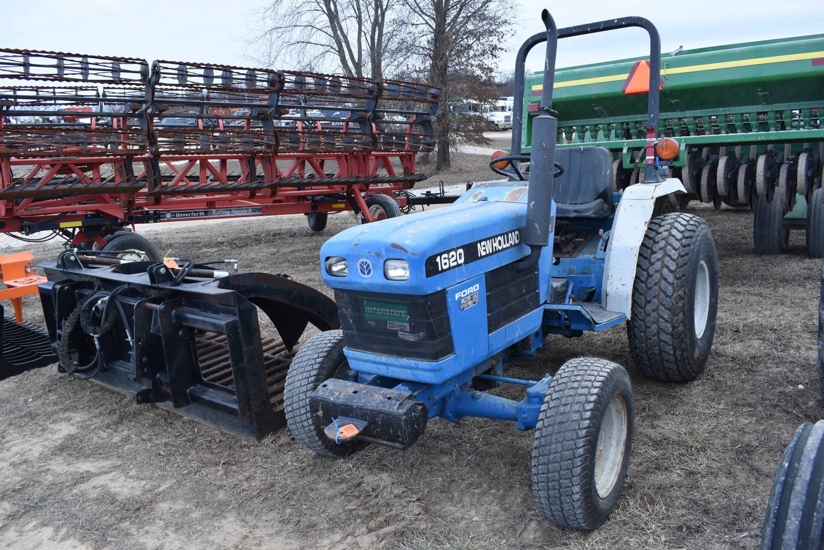 1996 Ford 1620 Equipment Image0