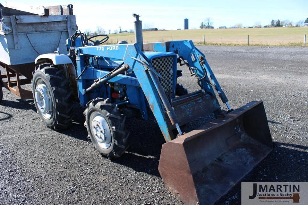 Image of Ford 1700 Primary image