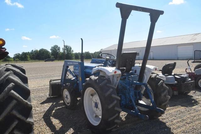 Image of Ford 1710 equipment image 1