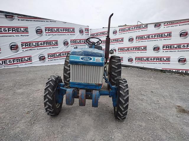 Image of Ford 1710 equipment image 1