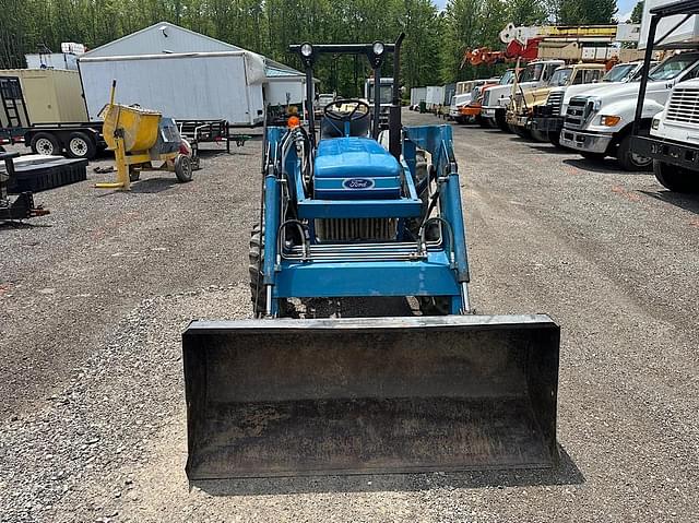 Image of Ford 1710 equipment image 1