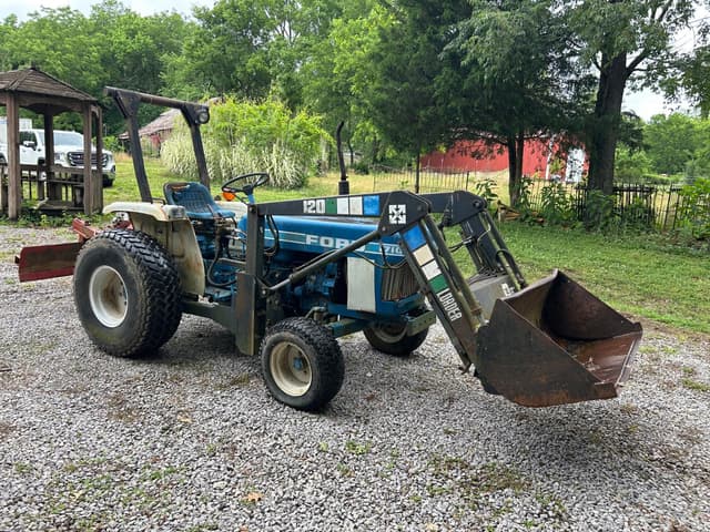 Image of Ford 1710 equipment image 2