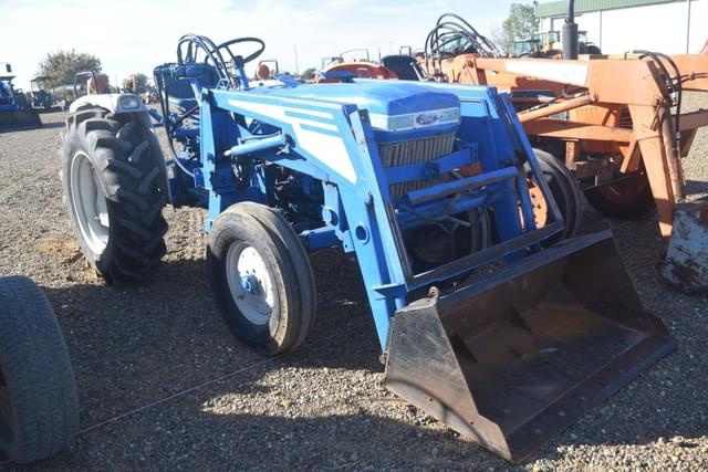 Image of Ford 1710 equipment image 3