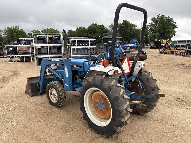 Image of Ford 1715 equipment image 2