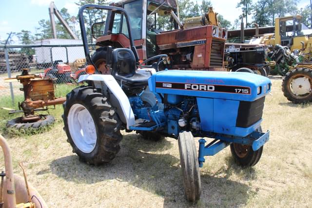 Image of Ford 1715 equipment image 3