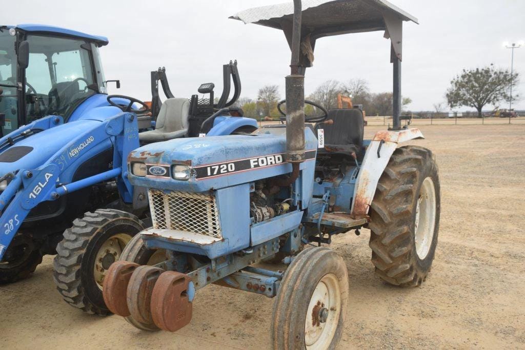 Ford 1720 Equipment Image0