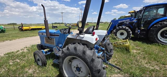 Image of Ford 1720 equipment image 3