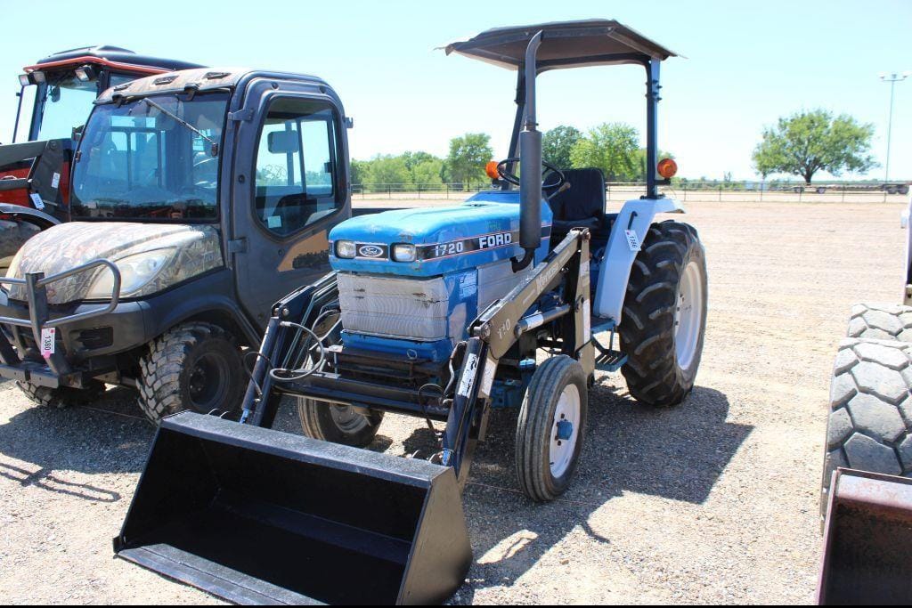 Ford 1720 Equipment Image0