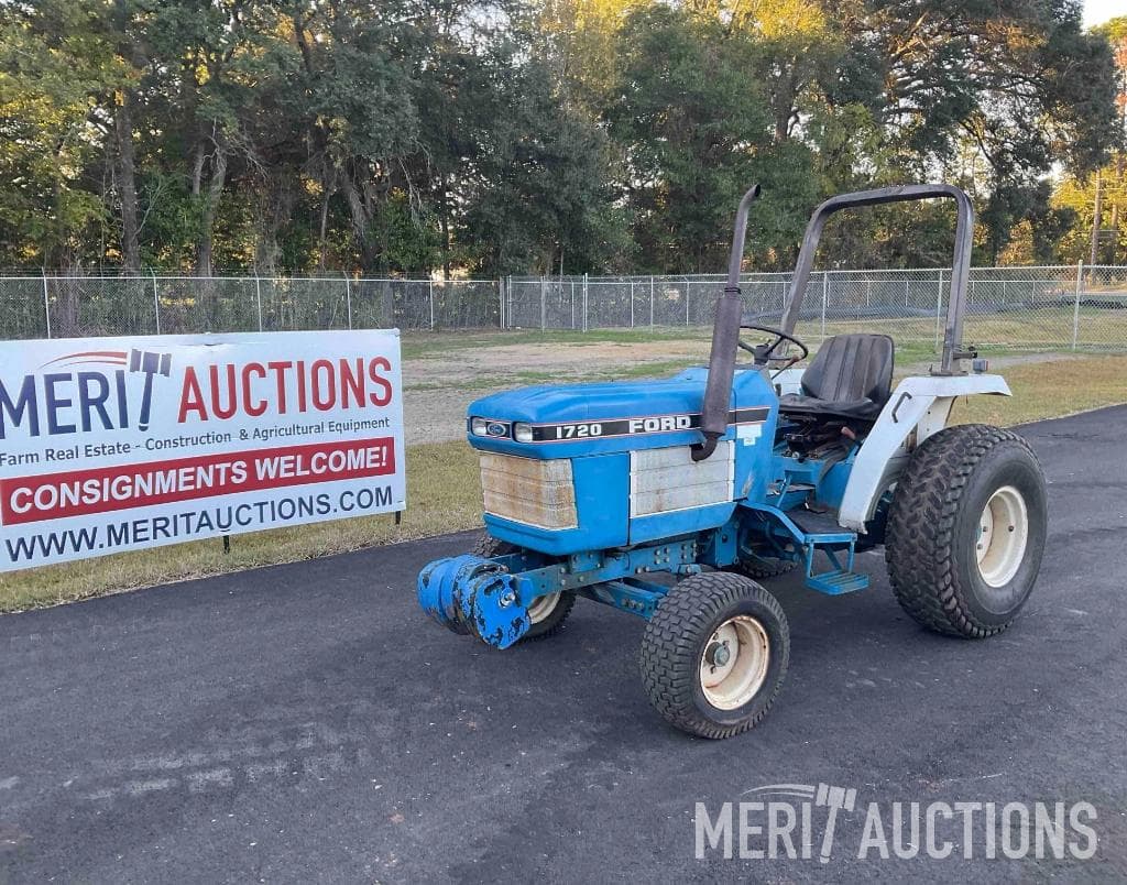 Image of Ford 1720 Primary image