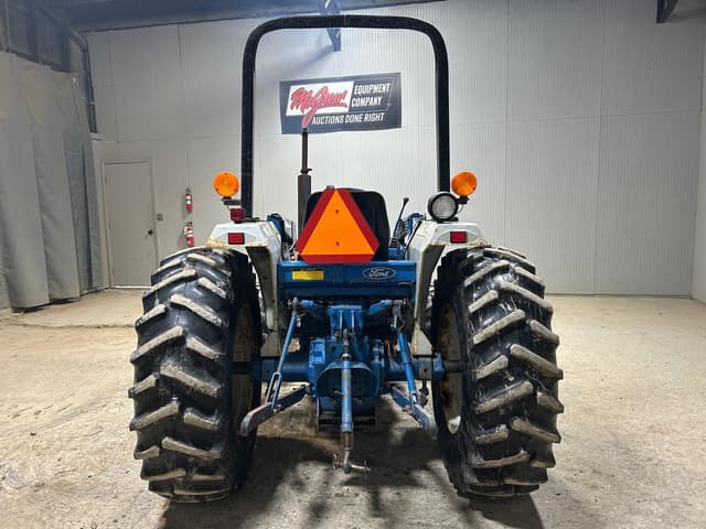 Image of Ford 1920 equipment image 2