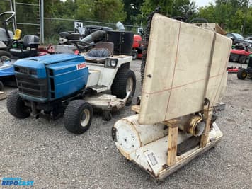 Main image Ford LGT 195