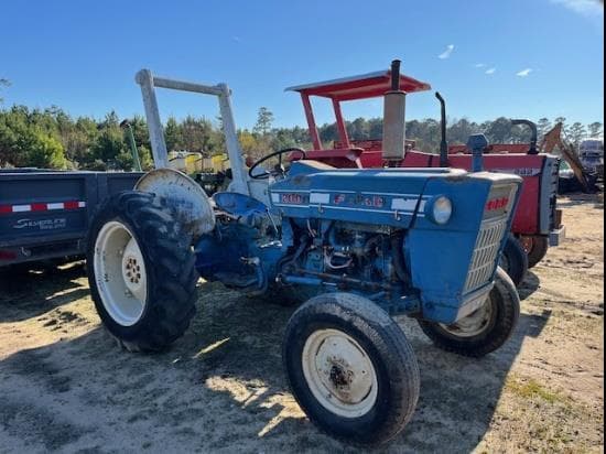 Image of Ford 2000 equipment image 1