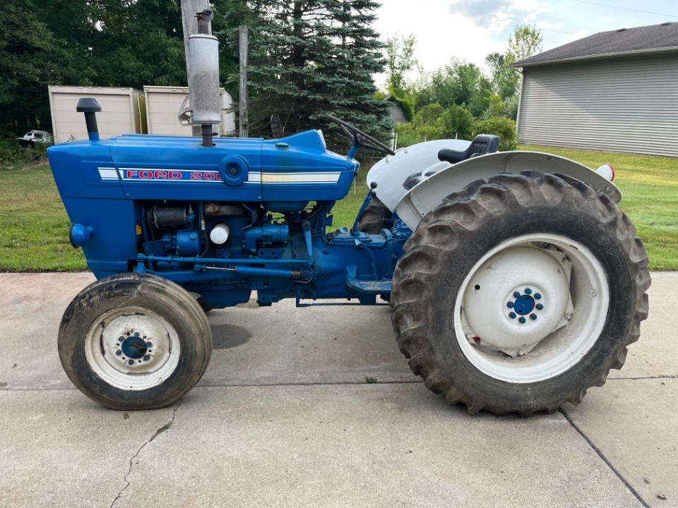 Main image Ford 2000