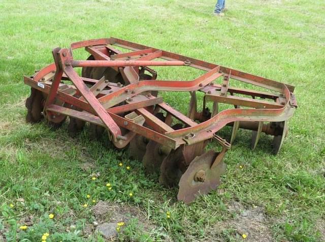 Image of Ford 201 equipment image 3