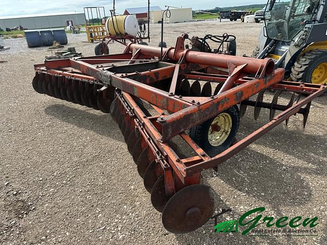Image of Ford 207 equipment image 3