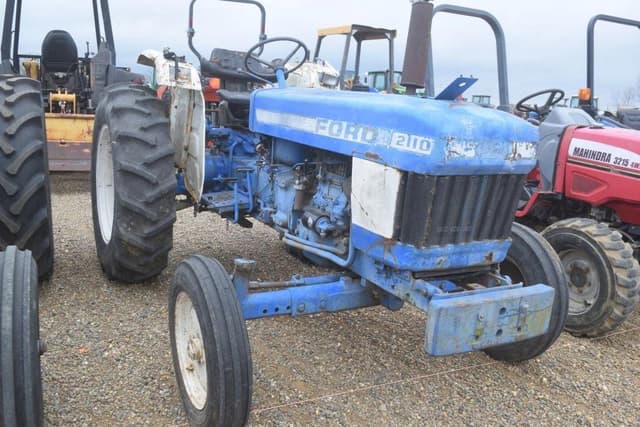 Image of Ford 2110 equipment image 3