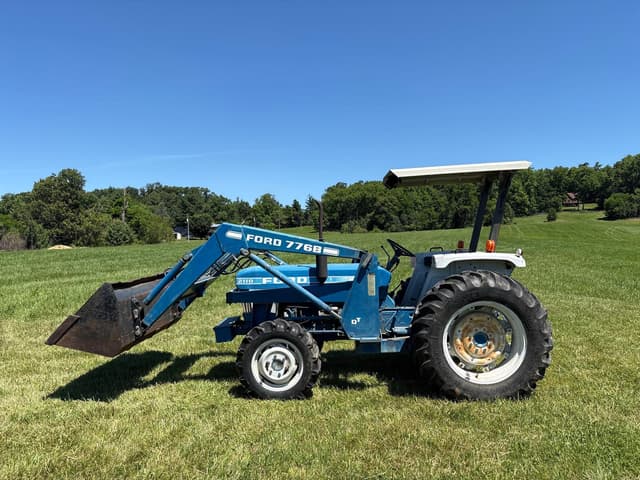 Image of Ford 2110 equipment image 1