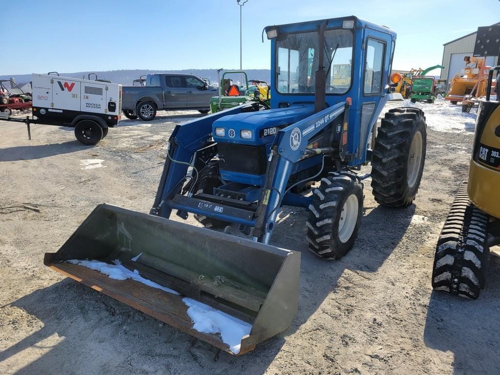 Ford 2120 Equipment Image0