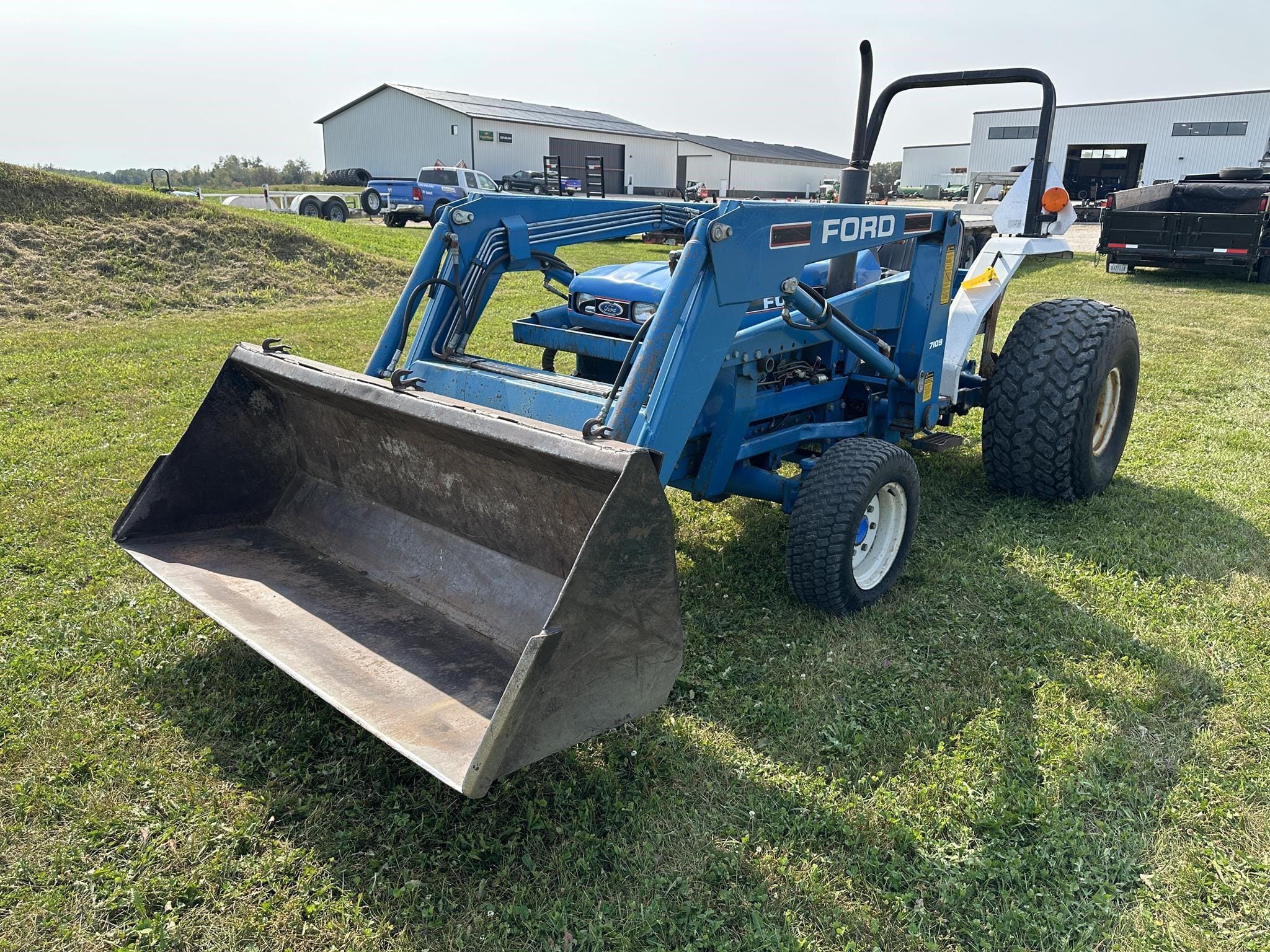 Main image Ford 2120