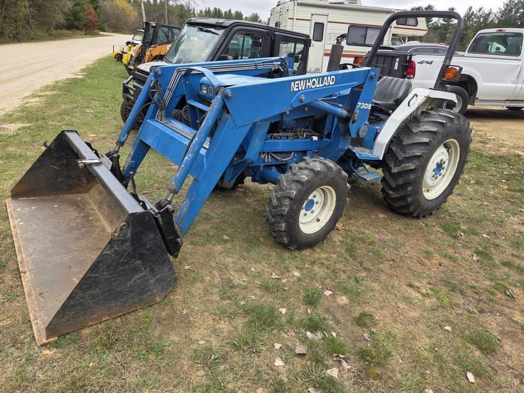 Image of Ford 2120 Primary image