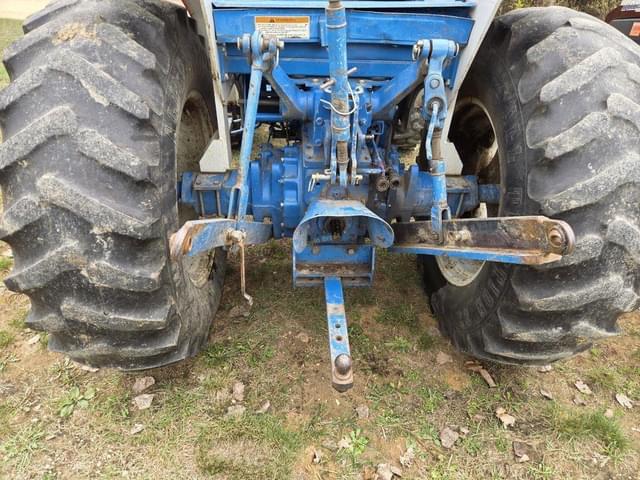 Image of Ford 2120 equipment image 3