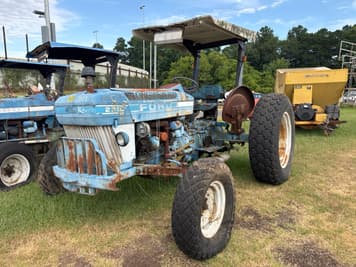 Main image Ford 2310
