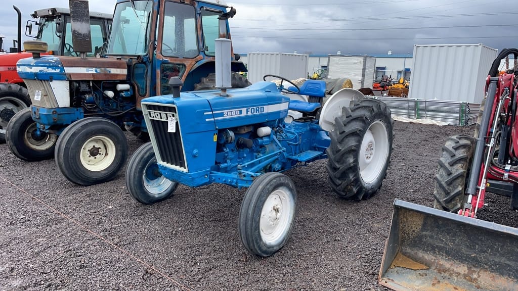 Main image Ford 2600