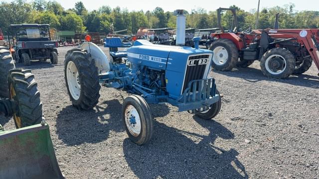 Image of Ford 2600 equipment image 2