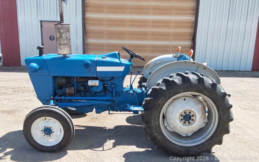 Image of Ford 2600 Primary image