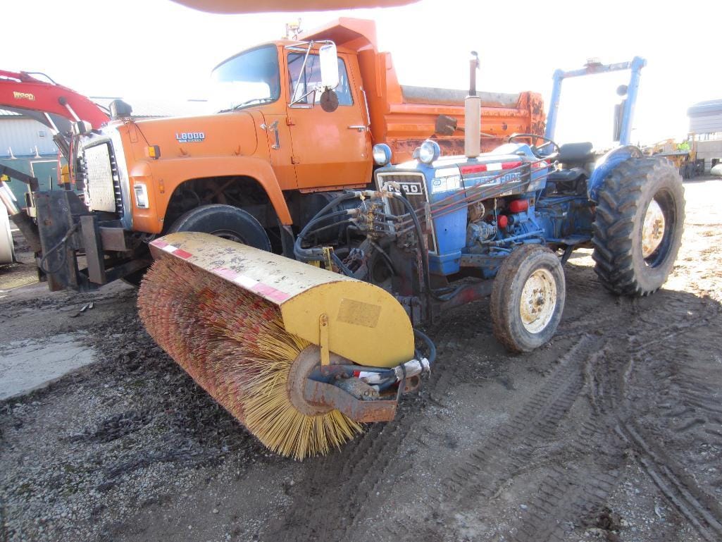 Main image Ford 2600