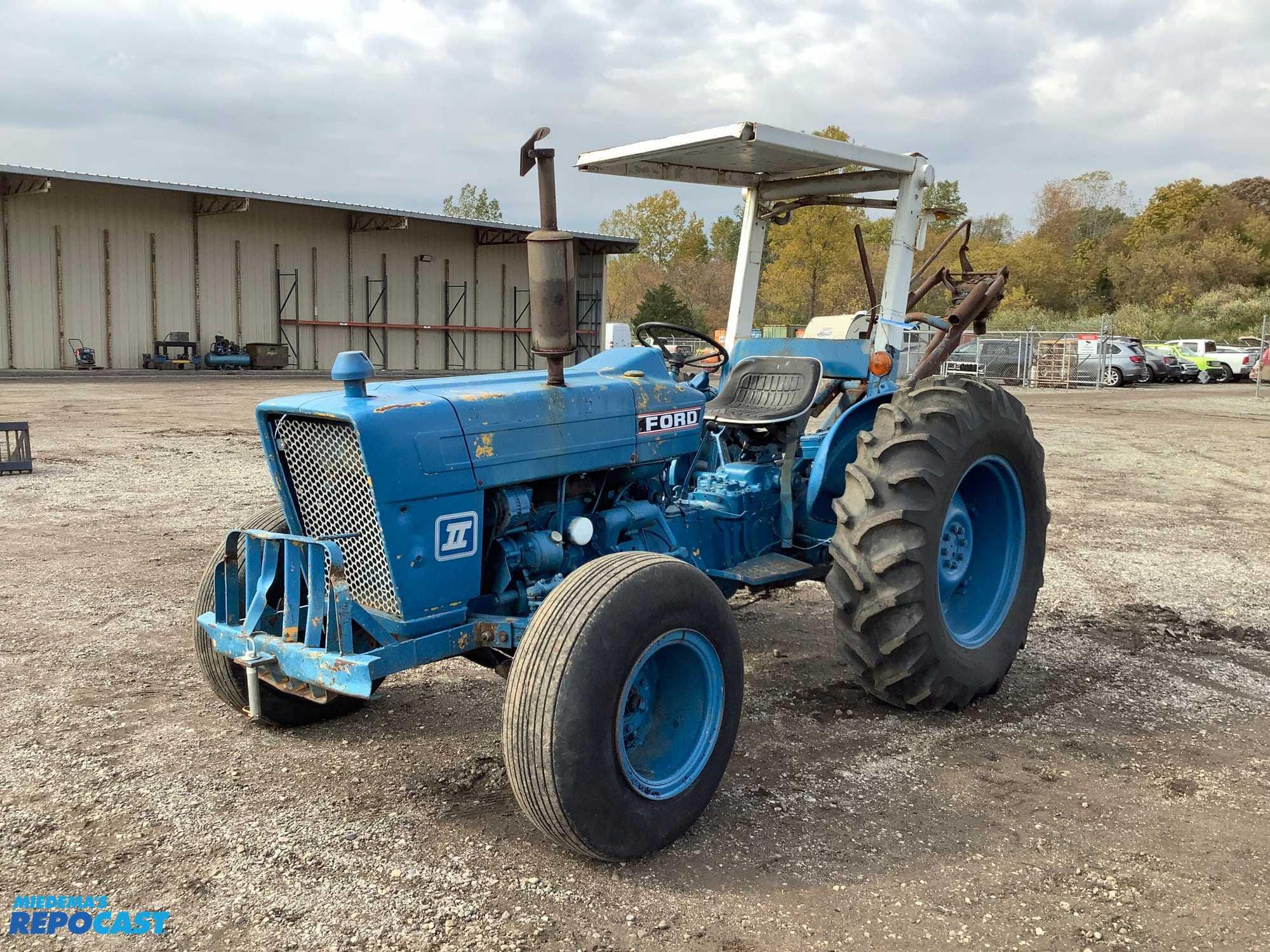 Main image Ford 2810