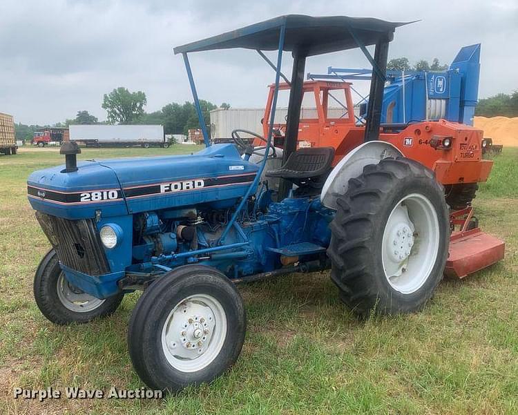 Main image Ford 2810 0