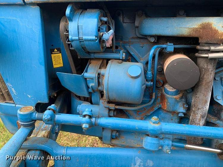 Main image Ford 2810 34