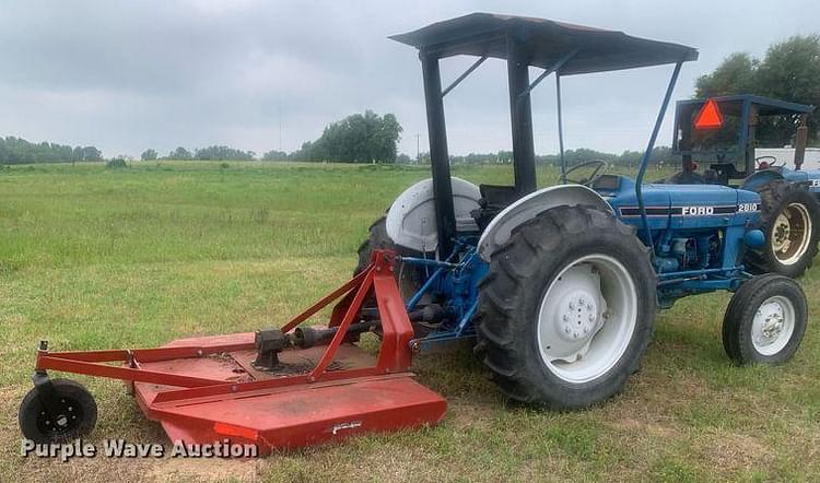 Main image Ford 2810 4