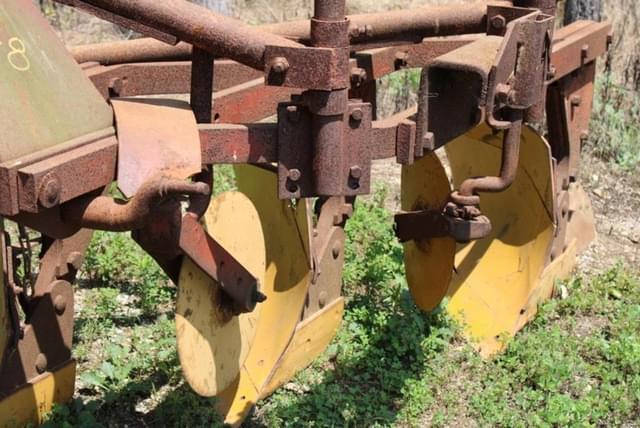 Image of Ford 101 equipment image 4