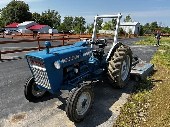 Image of Ford 3000 equipment image 1